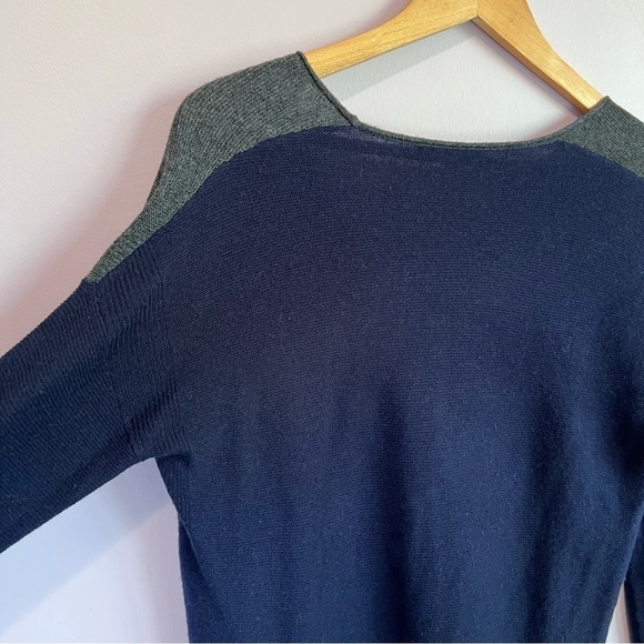 MADEWELL Kendall Colorblock Navy Gray V Neck Wool Alpaca Blend Sweater Size S - Picture 8 of 11
